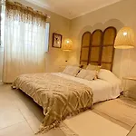 T2 Old Village * וילהמורה