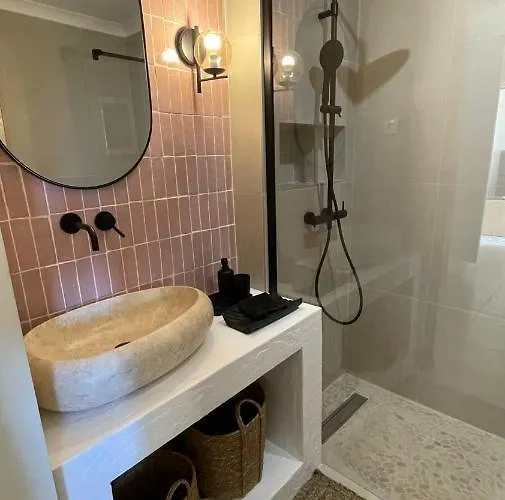 T2 Old Village Апартаменты