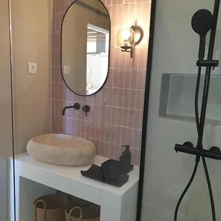 T2 Old Village 公寓